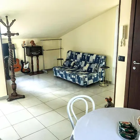 Residenza ACQUAVIVA 121-3